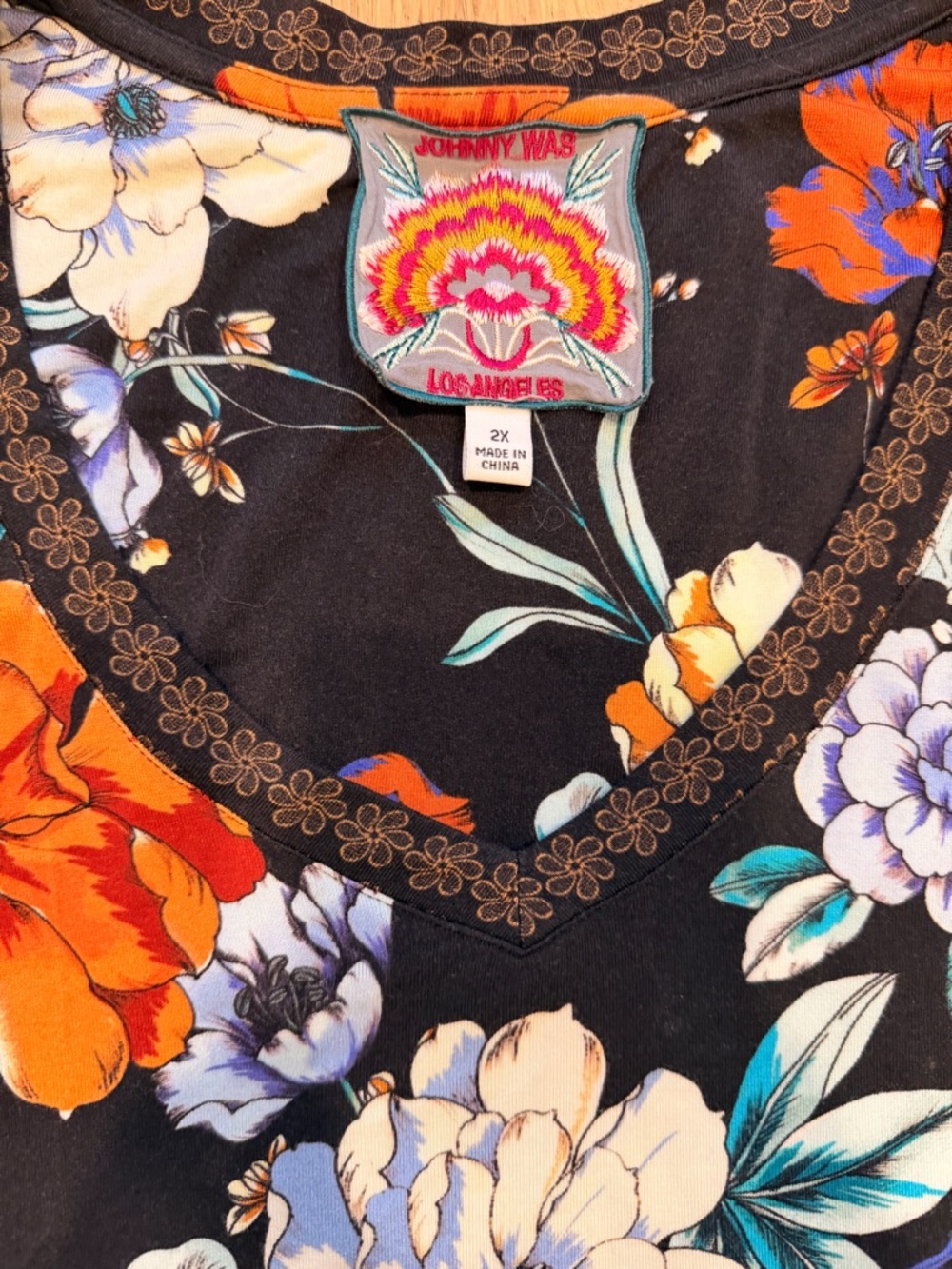 Johnny Was Los Angeles Floral Tunic Top 2X Boho V-Neck Border Print - Picture 2 of 2
